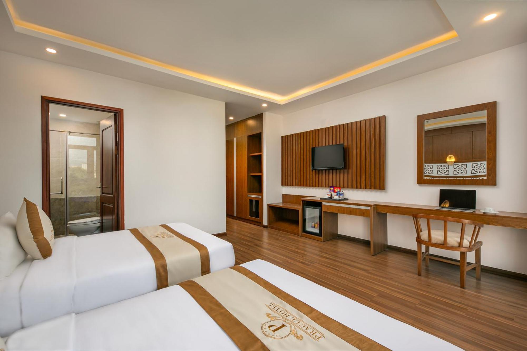 Prague Da Nang Beach Hotel Exterior foto